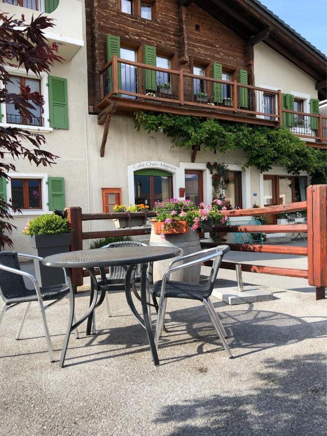 Cafe Cher-Mignon Et Chambres D'Hotes Chermignon-d'en Haut 外观 照片